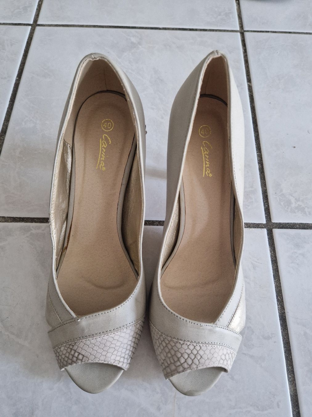 Damenschuhe: Pumps Grösse 40 – Gebraucht aus Aarburg von augenschmaus8