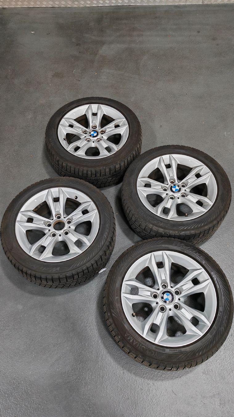 Pneumatici & Ruote complete: Bmw X1 Kompletträder Winter – Usato da Oberengstringen venduto da 156driver