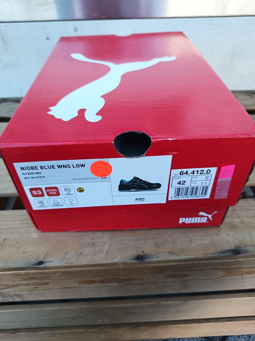 Puma Scarpe da donna: Puma Sicherheitsschuhe S3 ESD SRC 42 – Nuovo e nell'imballaggio originale da Oberegg venduto da 19franzi94 8