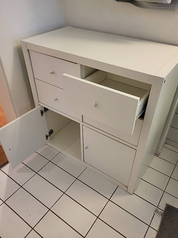 Schränke: Weisser Badschrank zu verkaufen  – Gebraucht aus Winterthur von mae_my8h 1