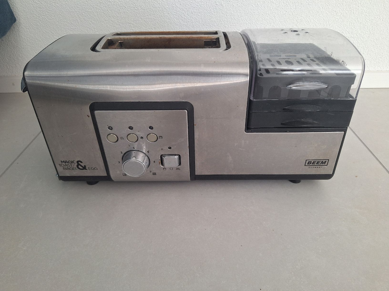 Küchengeräte: BEEM Magic Toast & Egg 3600 Toaster/ Dampfgarer Silber – Gebraucht aus Thierachern von carpenter1602