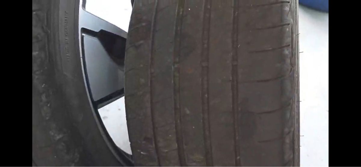 Ford Jantes: Jantes Ford 19 – D'occasion à Dompierre FR par matmath 2
