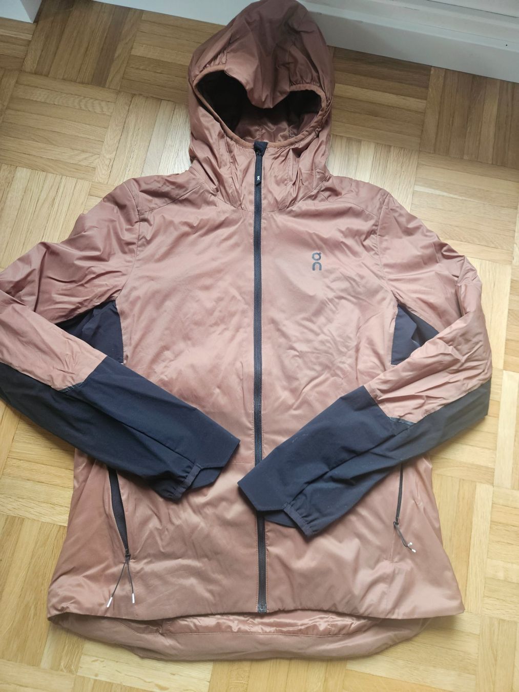 Giacche: On Running Insulator Jacke Damen Gr. M – Usato da Oberhelfenschwil venduto da tup12