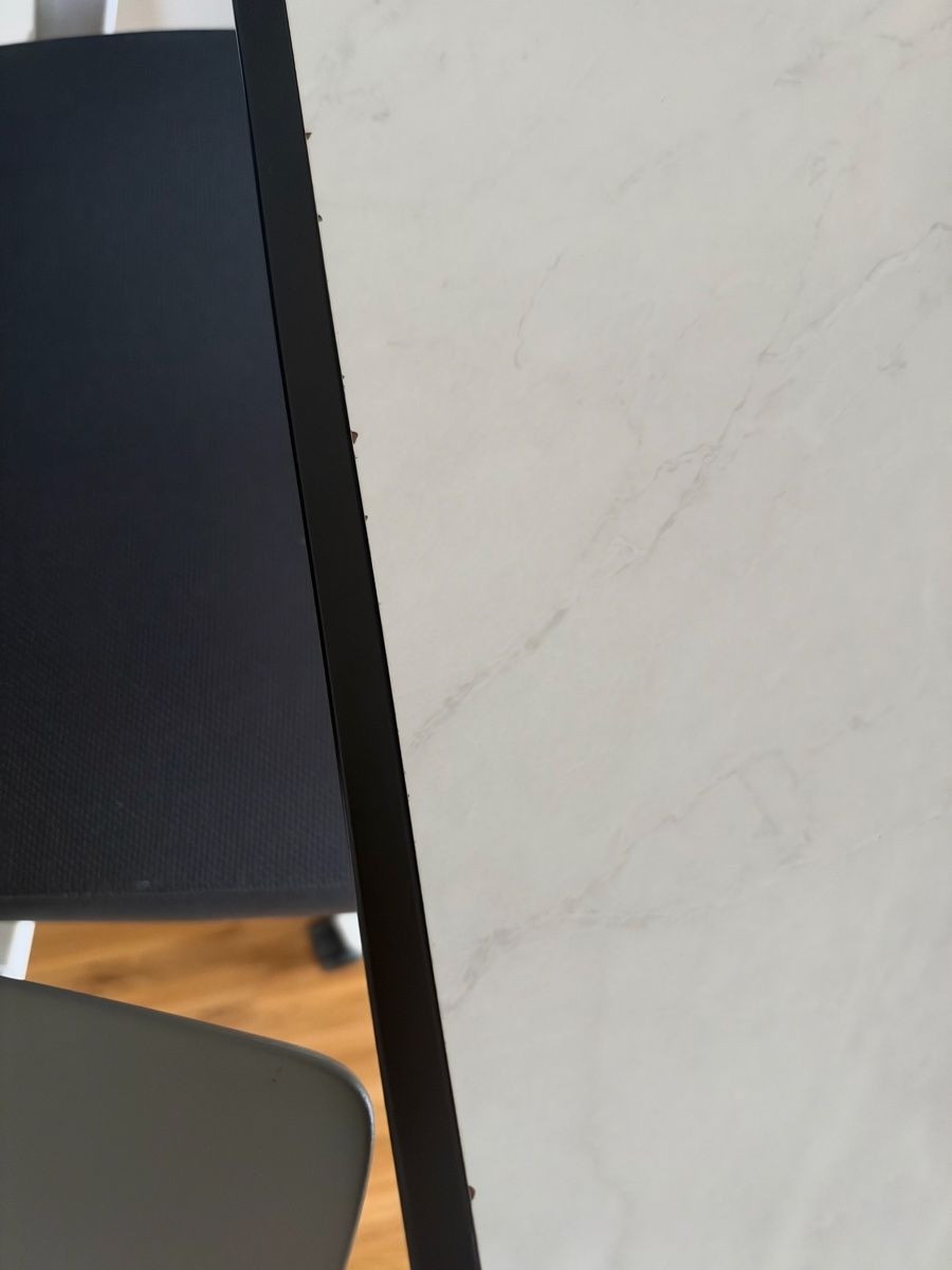 Bureaux: Schöner Schreibtisch – D'occasion à Zürich par jes_hr26 4