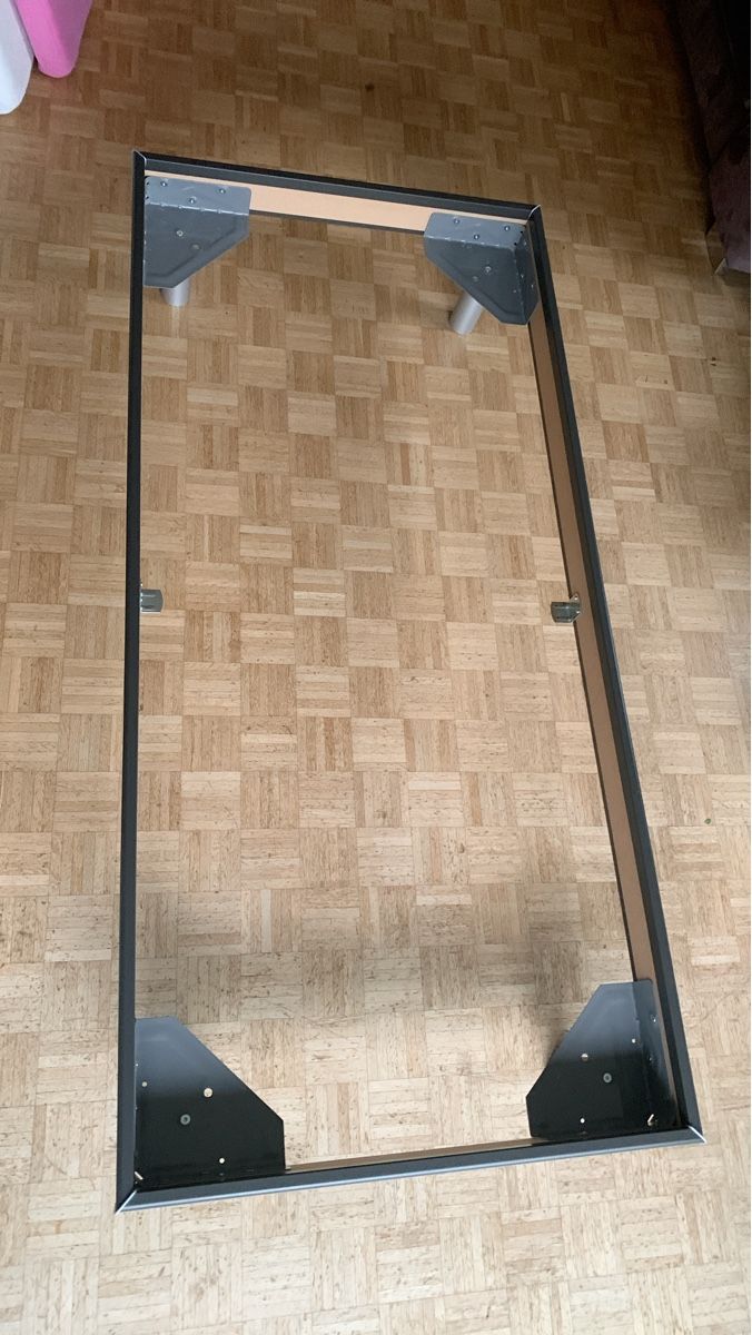 Letti: Bettrahmen Holz Antrazit Grösse 90x200cm – Usato da Frutigen venduto da Cbrunner1