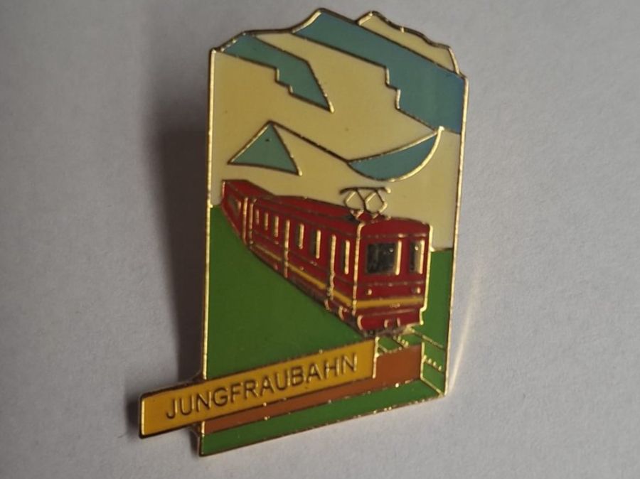 Placchette & Badge: Pin Jungfraubahn - Box 52 – Usato da Köniz venduto da Pinscollect