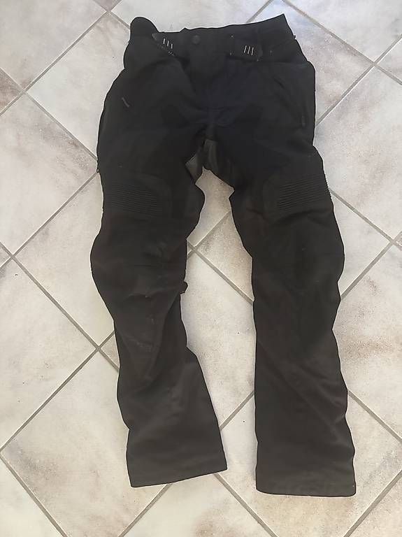 Hosen: Motorradhose Germas Grösse S – Gebraucht aus Schaffhausen von Josh01 1