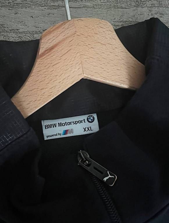 Lotti di vestiti: PUMA BMW TRACKSUIT – Usato da Worb venduto da ansari 2