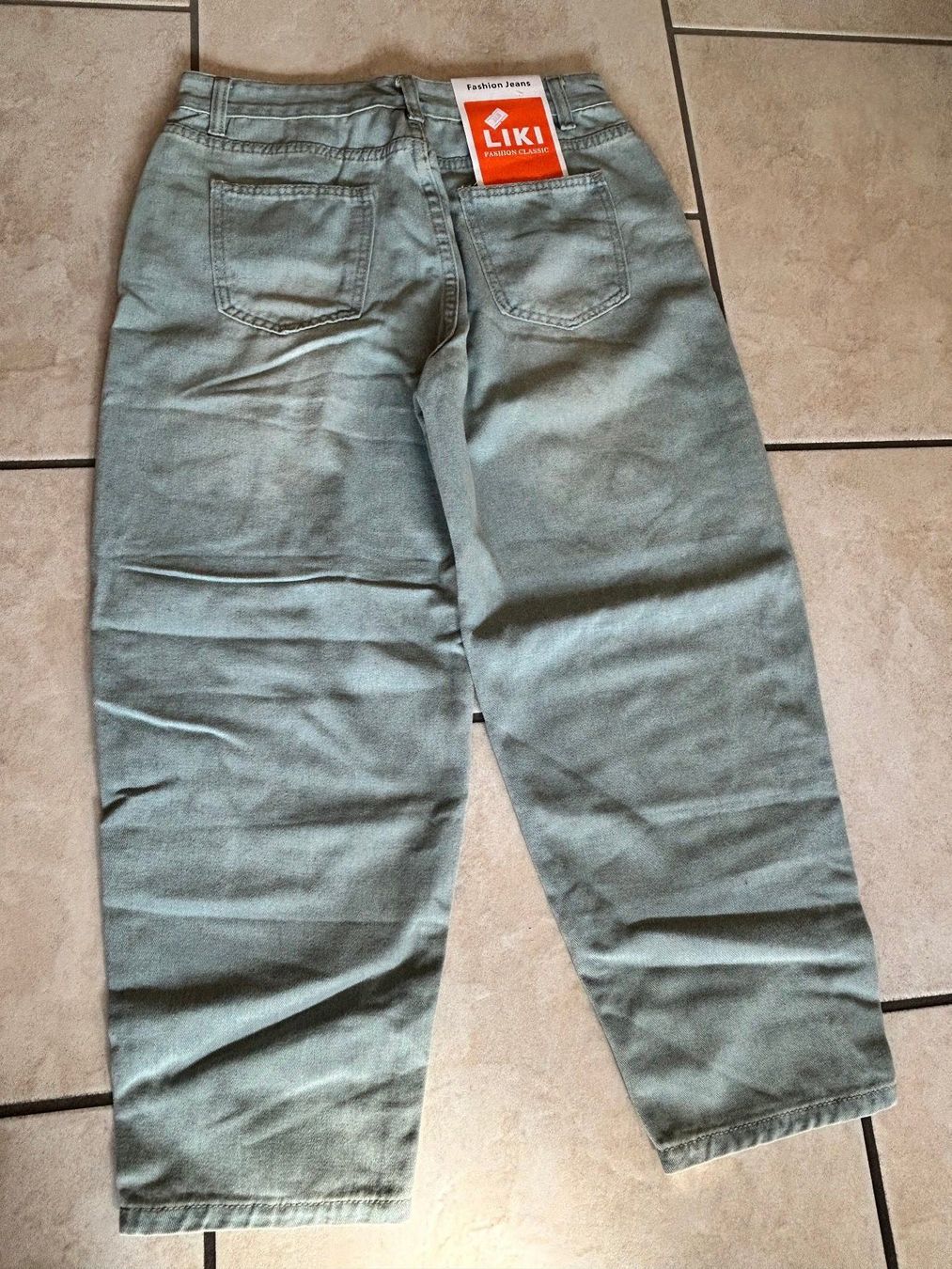 Jeans: NEU - Jeans hell mit Schmetterlingen, Taille 80 cm – Nuovo e nell'imballaggio originale da Cugnasco venduto da grueneinsel 2