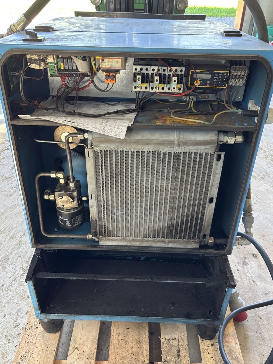 Compressori: Boge S15 Schraubenkompressor – Usato da Gommiswald venduto da jac_d9xh 1