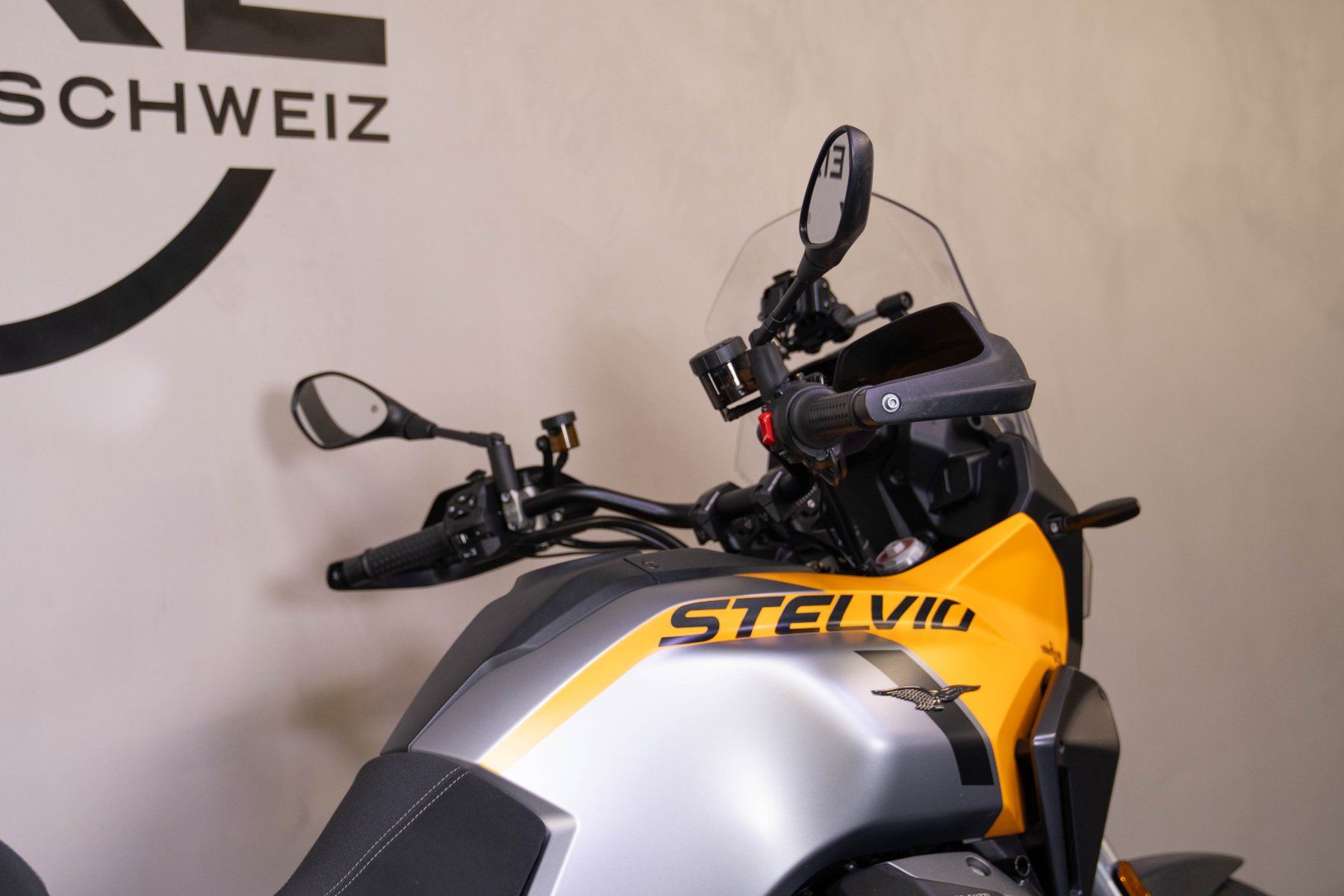 Moto Guzzi Enduro: Moto Guzzi Stelvio – Usato da Hünenberg venduto da Maxim369 6