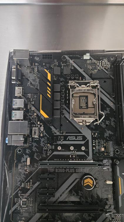 Carte mère Asus TUF B360-PLUS GAMING