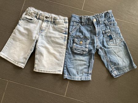 Kurze Jeanshosen für Jungen Gr. 128