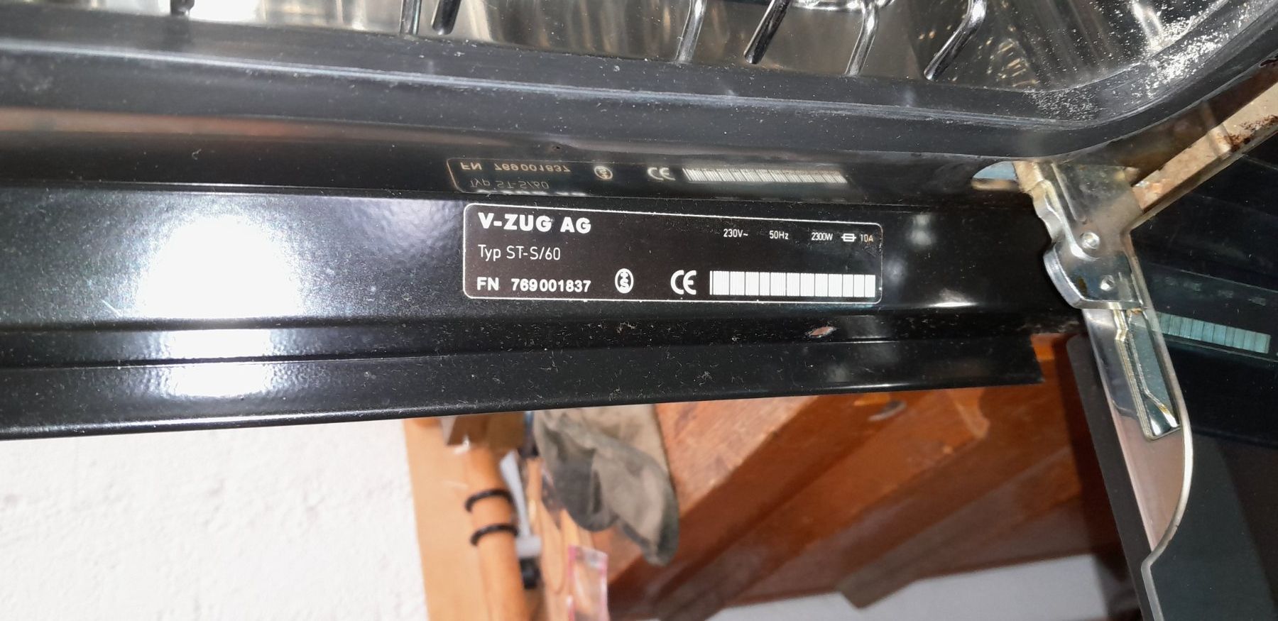 V-Zug Elettrodomestici da cucina: V-Zug Dampfgarer ST / S60 – Usato da Rothrist venduto da lipen