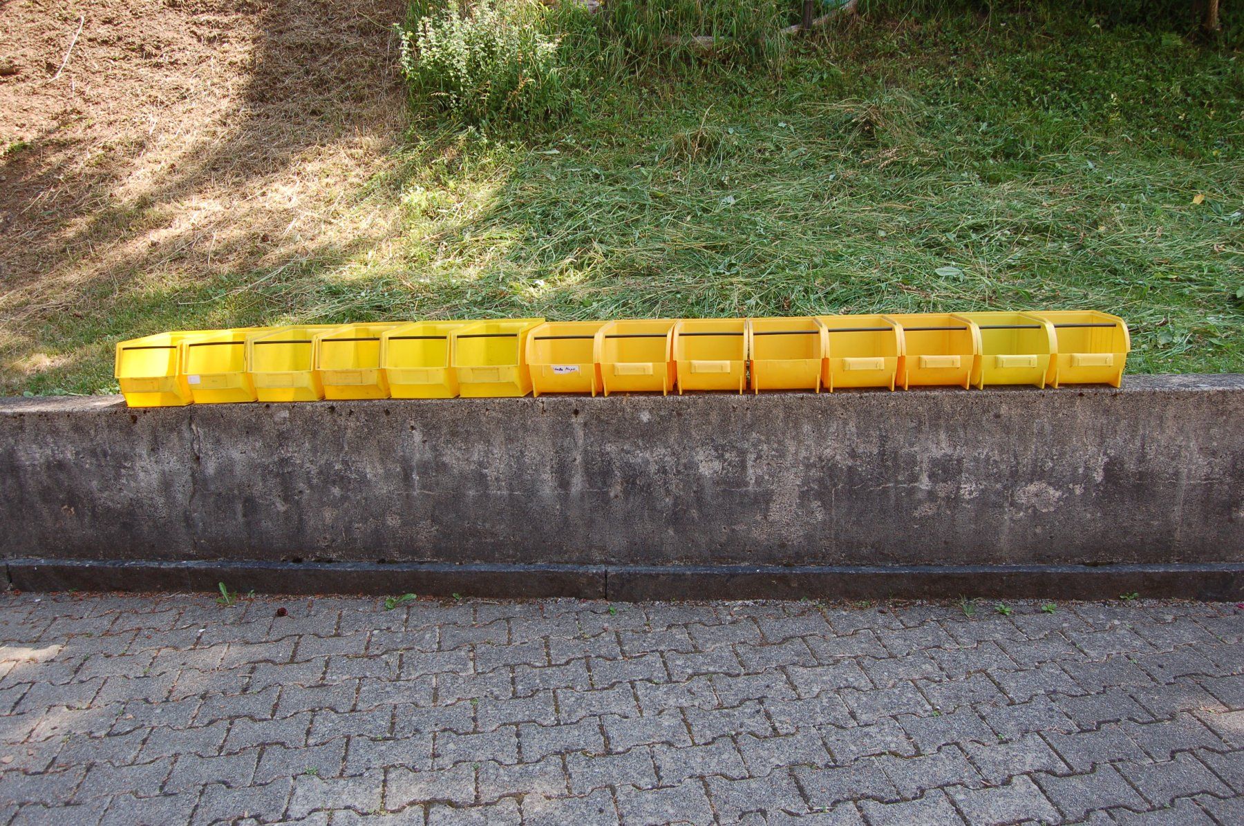Behälter & Ähnliches: 14 Sichtlagerboxen gelb – Gebraucht aus Bauma von Dampf63 1