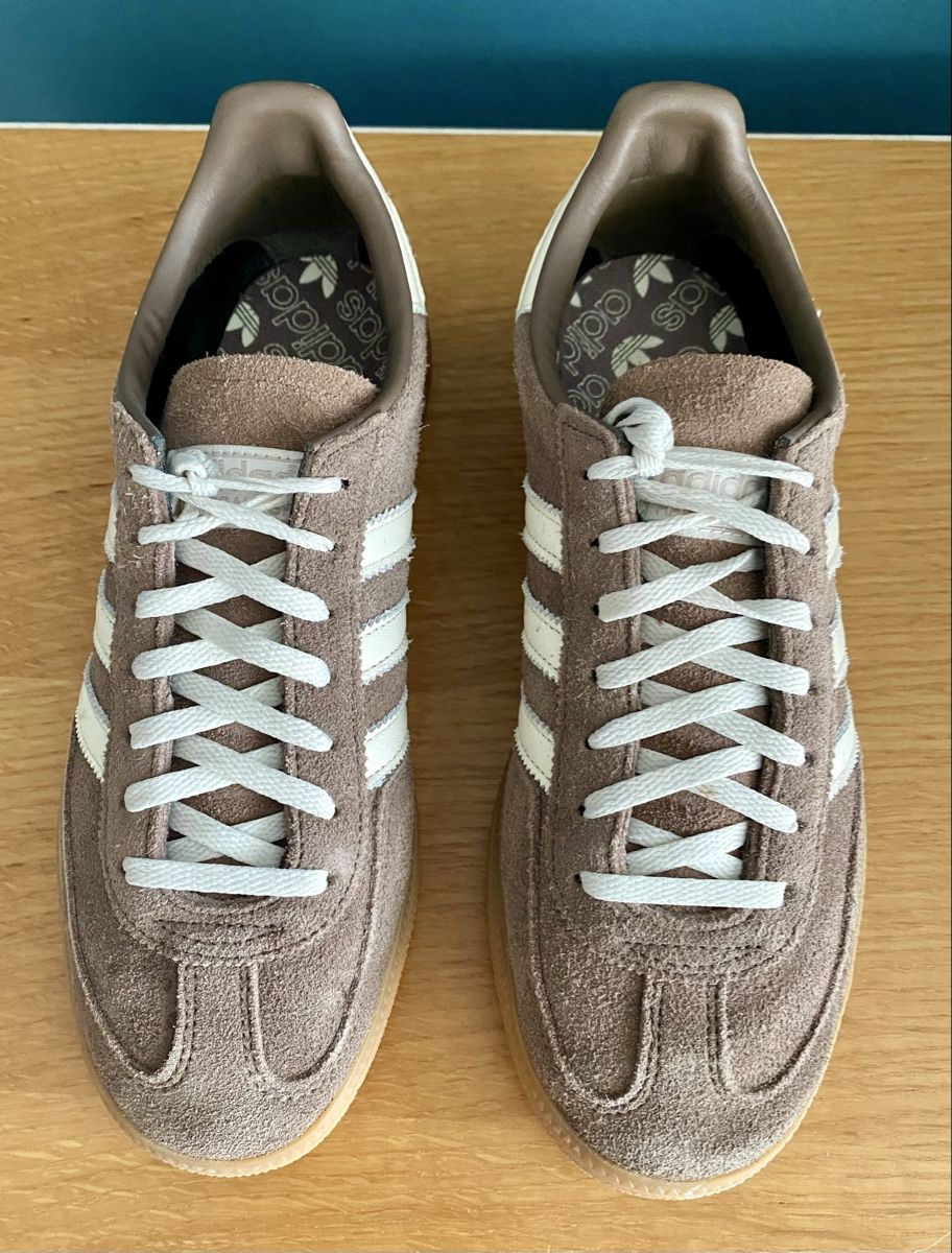 Adidas Herrenschuhe: Adidas Spezial Daim Marron 41 1/3 – Gebraucht aus Lausanne von HomeDepose 1