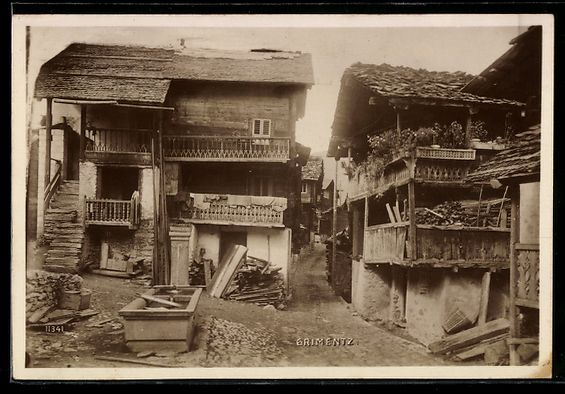 Cartoline postali: Grimentz, Strassenpartie mit Wohnhäuser – Usato da Berlin venduto da bartko-reher