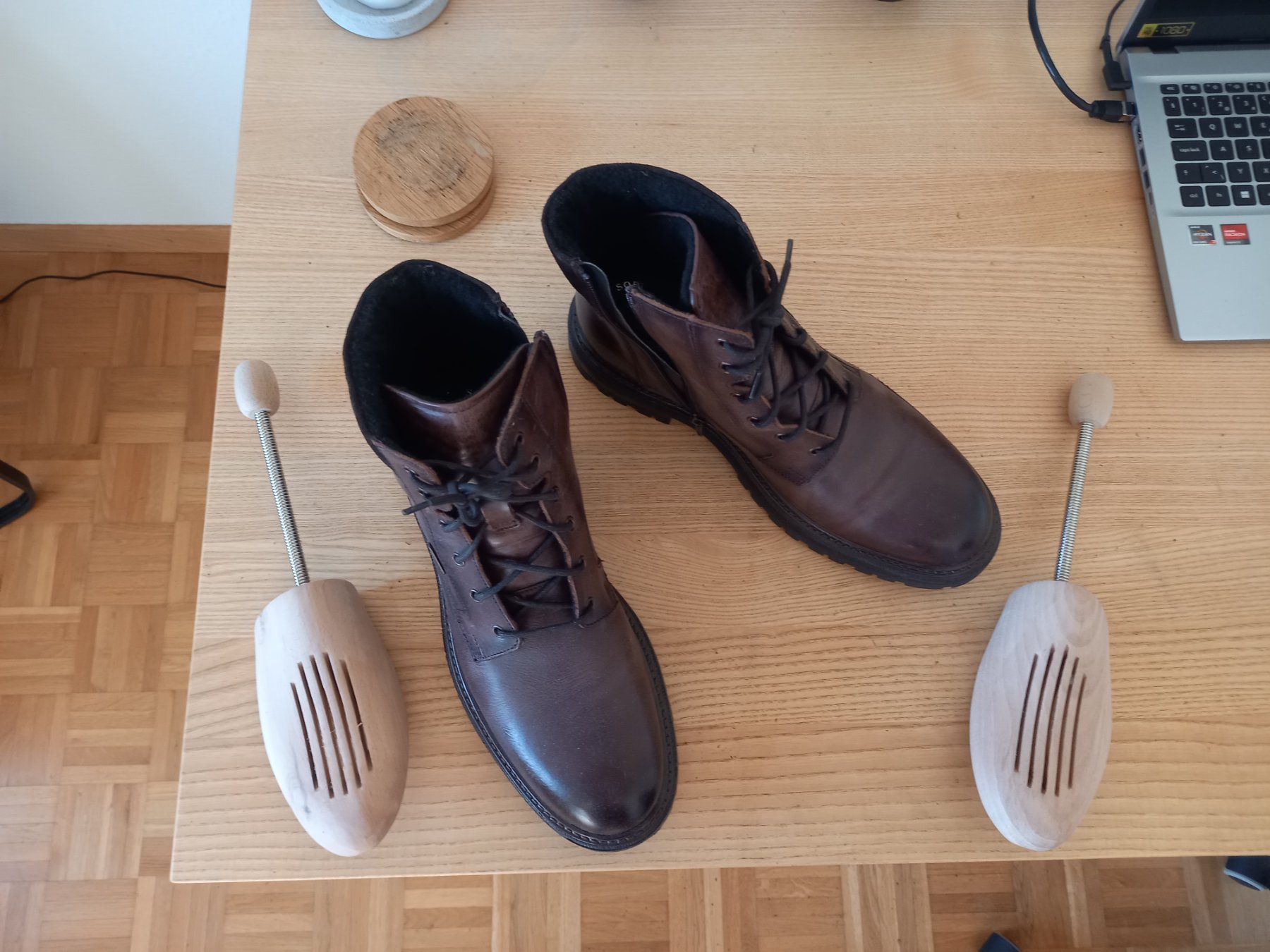 Scarpe da uomo: Braune Echt-Leder Schuhe inklusive Schuhspanner – Usato da Baar venduto da Unknow_psyman 2