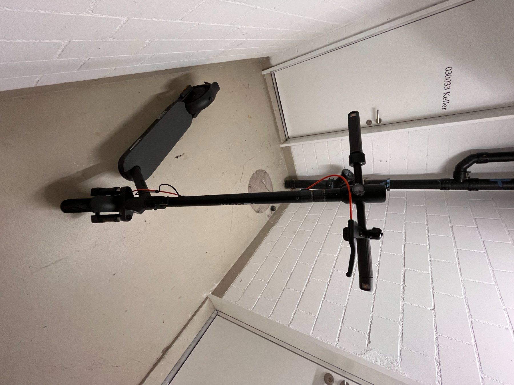 Scooters: Xiaomi e-Roller Elite Black Editoion – Gebraucht aus Volketswil von LLS186286 1