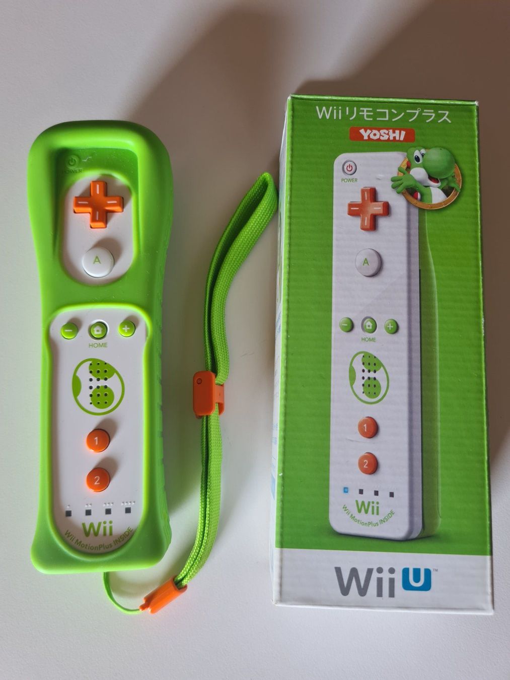 Nintendo Consoles: Wii Mote Yoshi Edition – D'occasion à Münchenstein par 2DGames