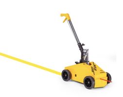 neues Bodenmarkiergerät Smart Striper® Ampere