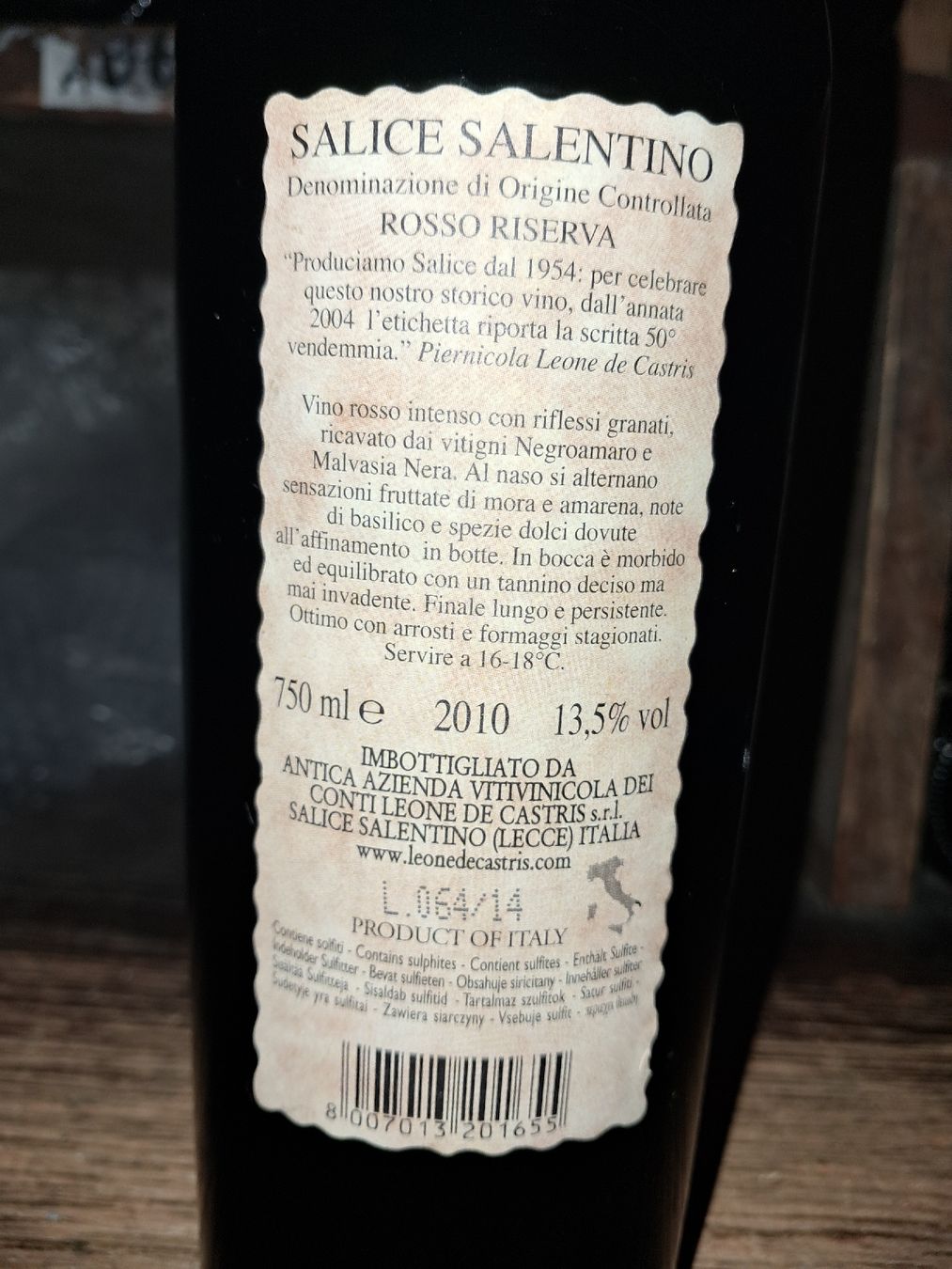Vino: Salice Salentino Riserva Leone de Castris 2010 – Nuovo e nell'imballaggio originale da Le locle venduto da juliensaran 3