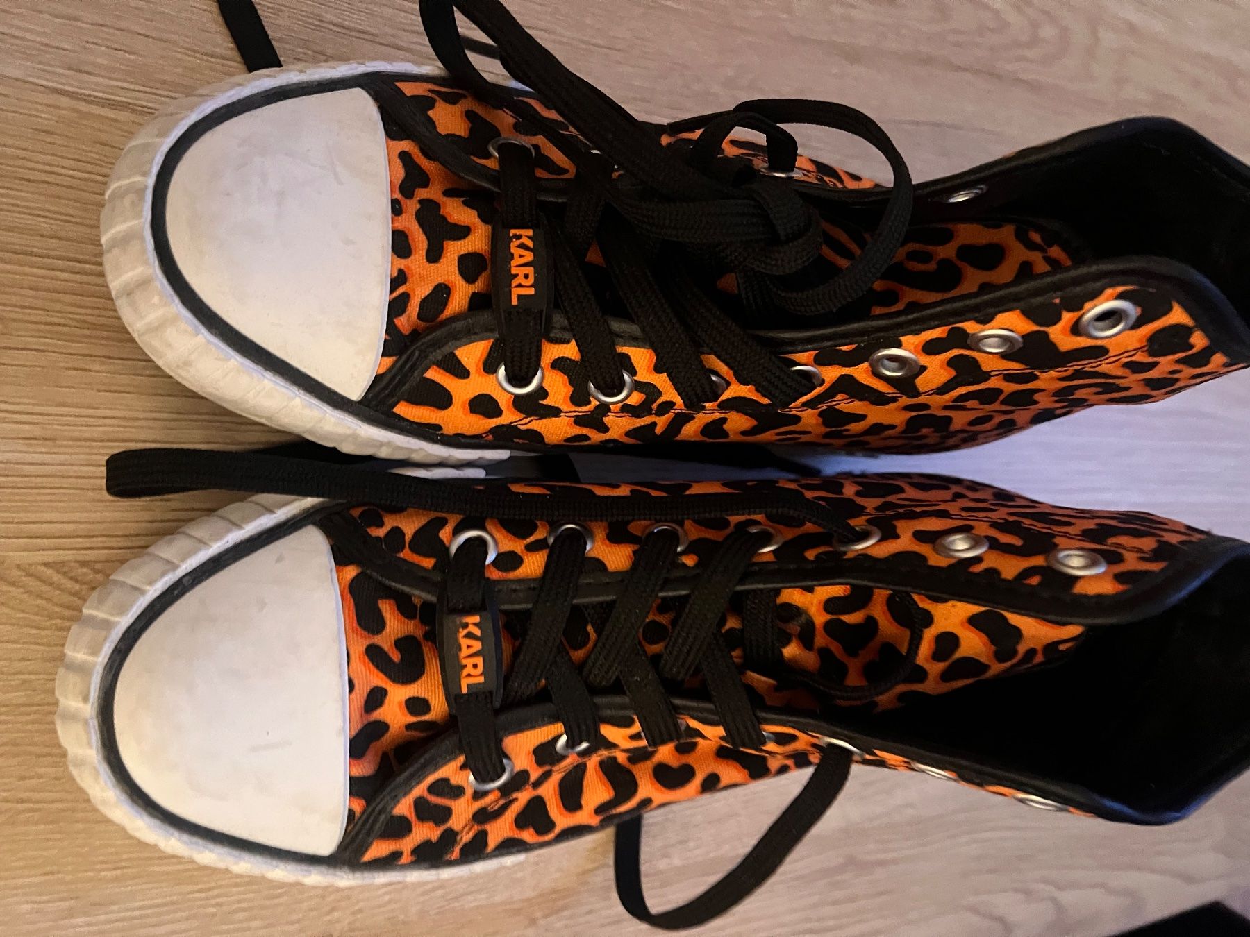 Karl Lagerfeld Damenschuhe: Karl Lagerfeld Sneakers 37 – Gebraucht aus Melide von fashiono5 1