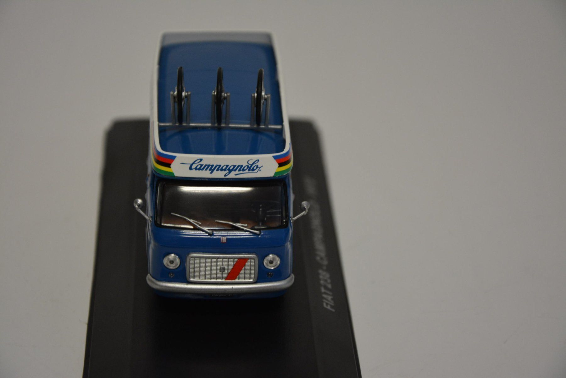 Fiat Modellini d'auto: Fiat 238 Campagnolo 1972 , 1:43 – Nuovo e nell'imballaggio originale da Goldach venduto da Feivel9 4