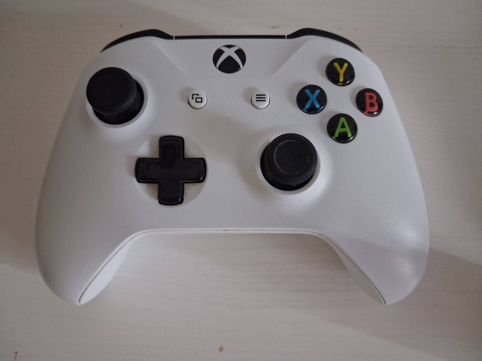 Microsoft Controller: Xbox One Controller – Gebraucht aus Zug von ShaWeb123