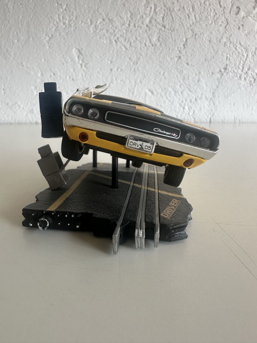 Dodge Modellini d'auto: Driver San Francisco Dodge Challenger R/T Modell 1:18 – Usato da Zetzwil venduto da ZB05 1