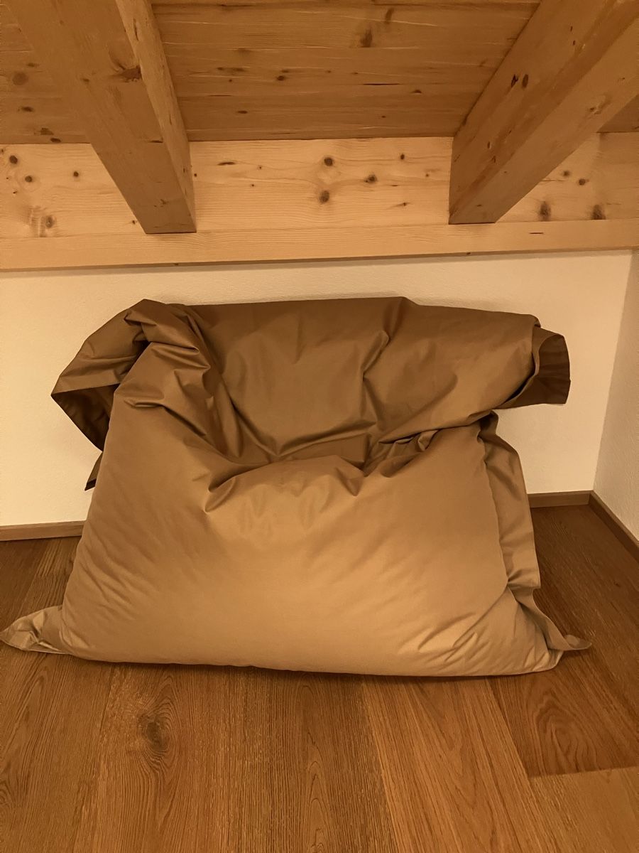 Poltrone: Sitzsack XXL wie neu – Nuovo (secondo la descrizione) da Bever venduto da dvojca