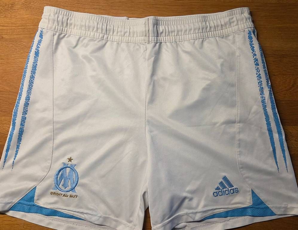 Maillots de corps & Pantalons: Short OM – D'occasion à Confignon par Tibinhosfc