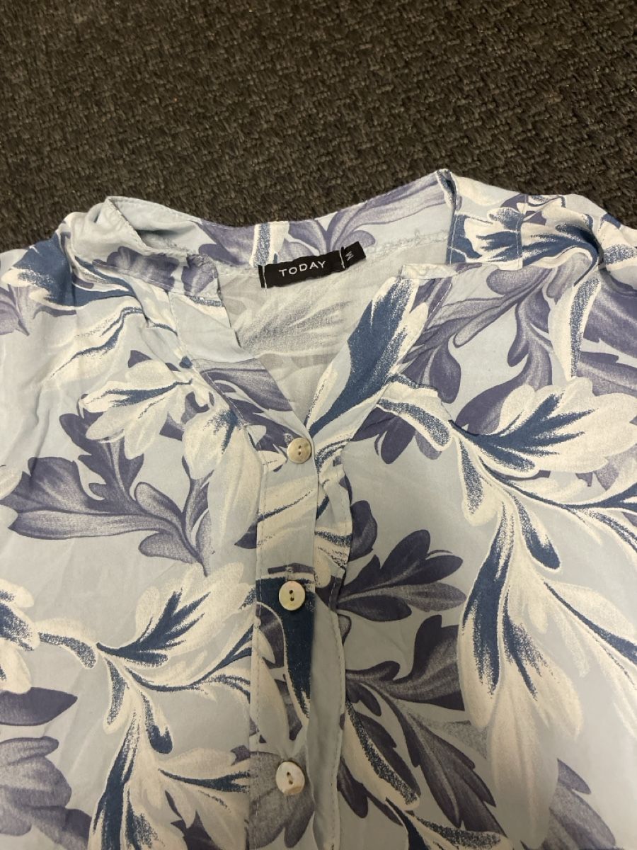Camicette: Lockere Bluse gr M/L – Usato da Bad Zurzach venduto da Cuore34 2