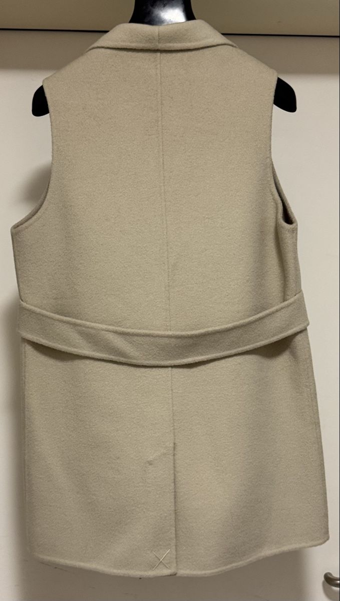 Gilet & Giacche senza maniche: Ann & Line Paris Tailored Wool Vest – Nuovo (secondo la descrizione) da Spreitenbach venduto da Mutter001 1
