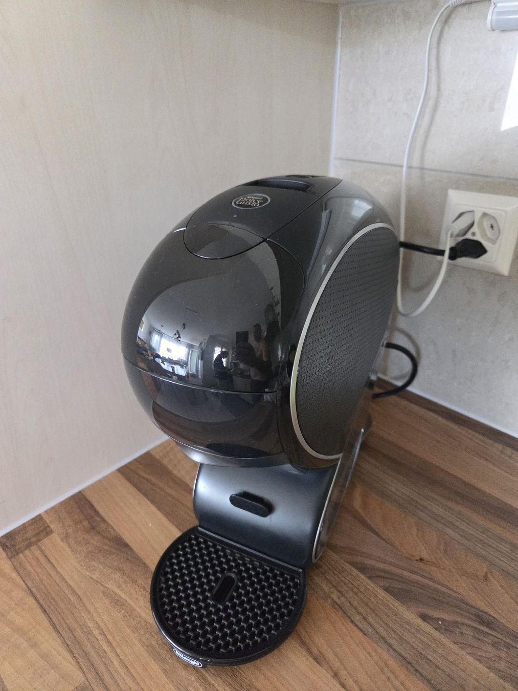 Nescafé Macchine per caffè & Macchine per espresso: Machine Neo latte comme neuf – Nuovo (secondo la descrizione) da Yverdon-les-Bains venduto da Carmelo85 2