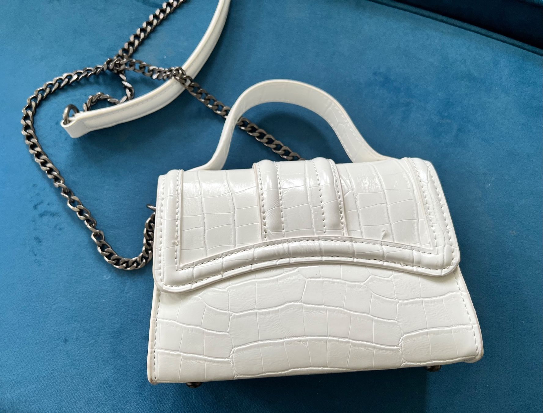 Zara Taschen für Damen: Zara umhängetasche / weiss – Gebraucht aus Effretikon von YaMn 3