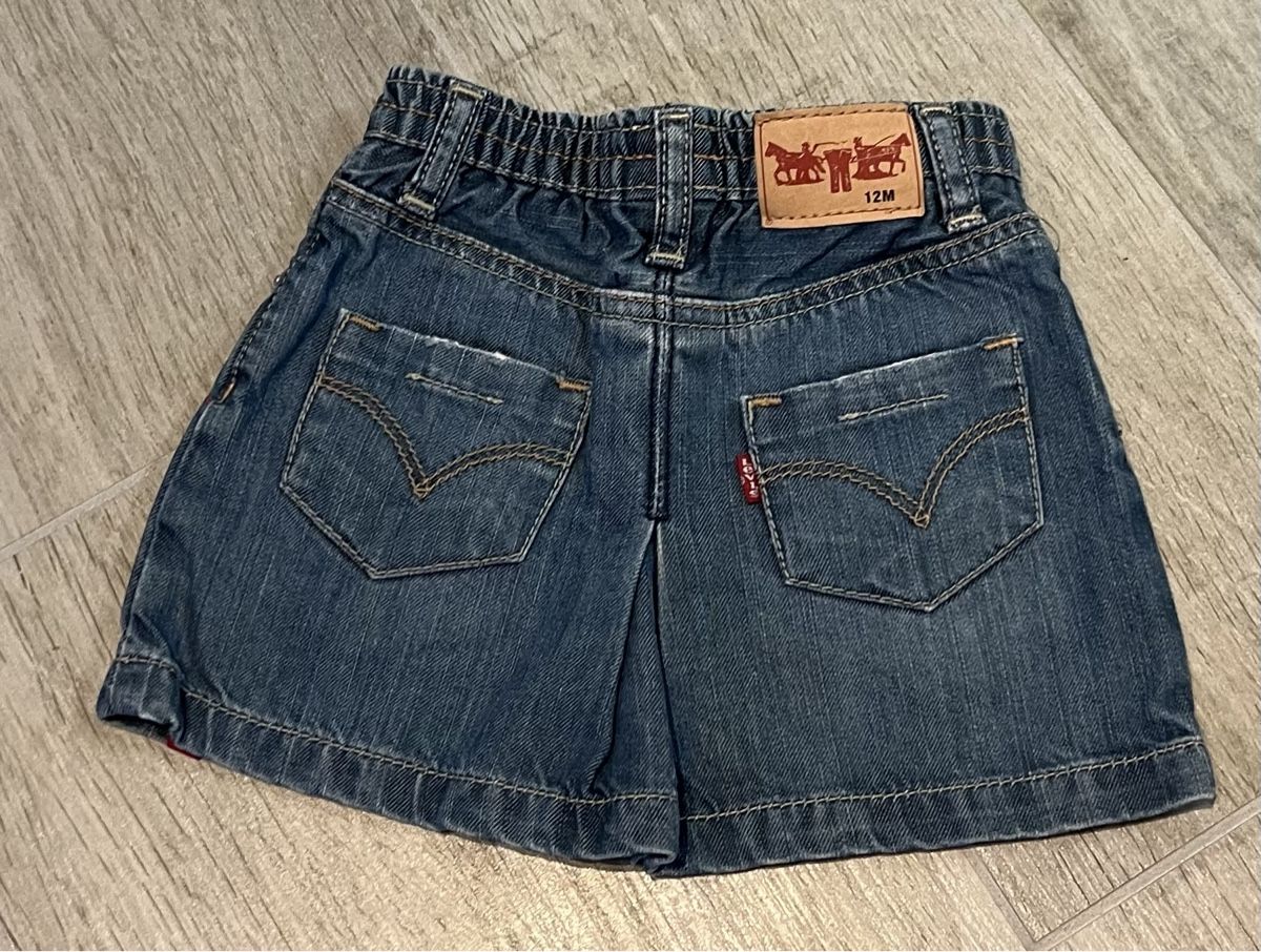 Levi's Vestiti & Gonne: New Jeansrock von Levi's. – Nuovo (secondo la descrizione) da Riva San Vitale venduto da anouky01 1