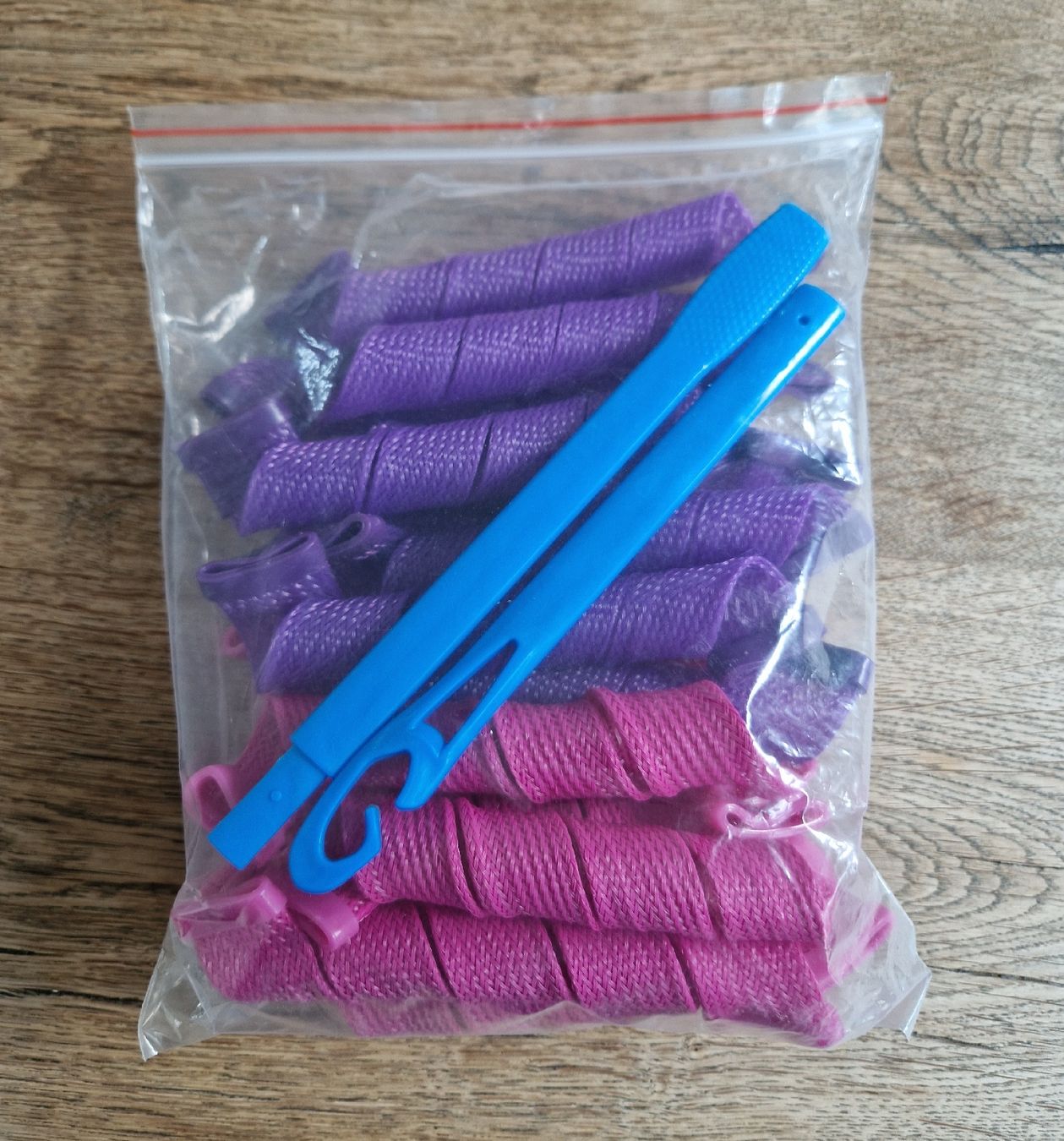 Piastre & Arricciacapelli: Haarwickler Set mit Applikator NEU – Nuovo e nell'imballaggio originale da Schindellegi venduto da COIFFY 1
