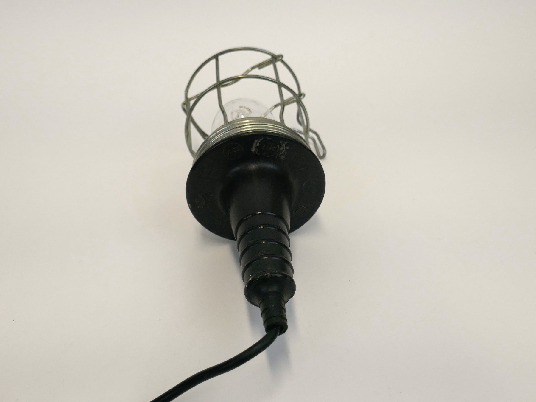 Lampade: Tragbare Werkstattlampe – Usato da Urtenen-Schönbühl venduto da Restwert_Schoenbuehl 2