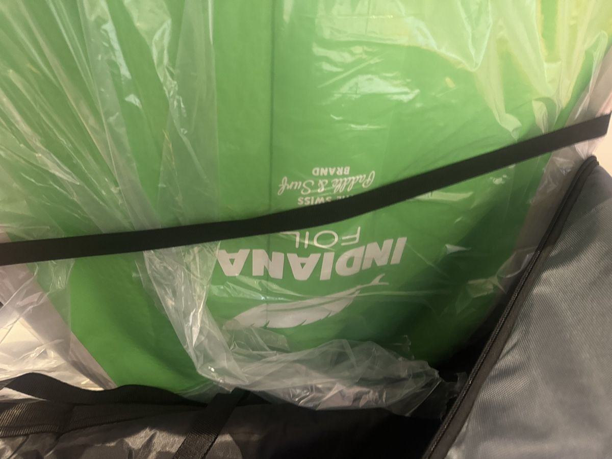 Indiana Tavole da surf e di nuoto: Indiana board gonfiabile wingfoil – Nuovo e nell'imballaggio originale da pregassona venduto da dan_pbb9