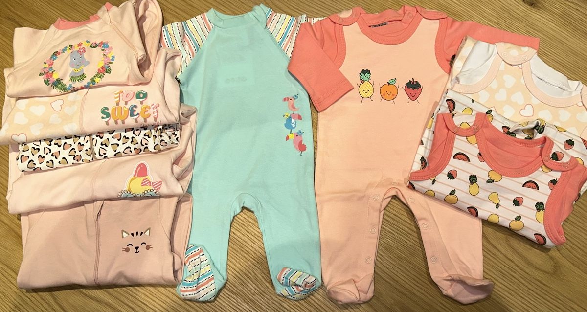 Lotti & Set di vestiti: Baby Mädchen 56 – Nuovo (secondo la descrizione) da Spiez venduto da Brnas