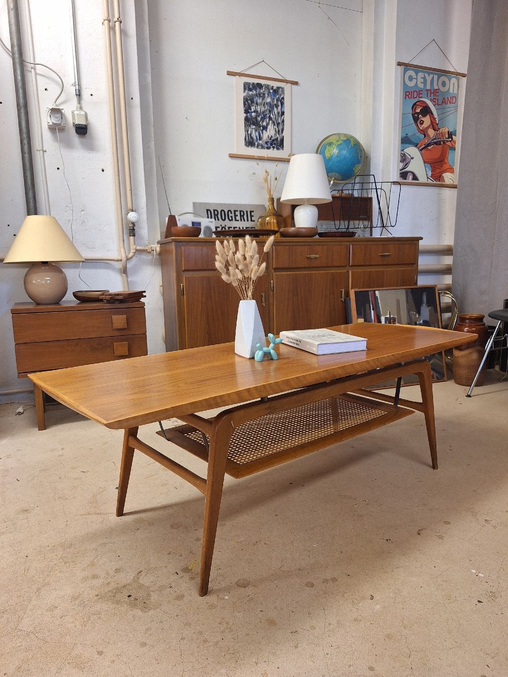 Tavoli: Mid Century Couchtisch, Vintage, Nussbaum – Usato da Urtenen-Schönbühl venduto da Atelier21_bern