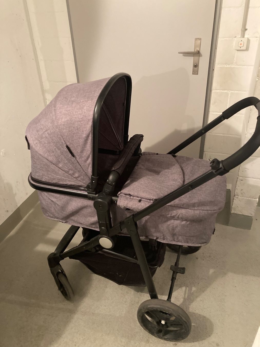 Carrozzine: Kinderkraft Kinderwagen – Usato da Hünenberg See venduto da Juna2