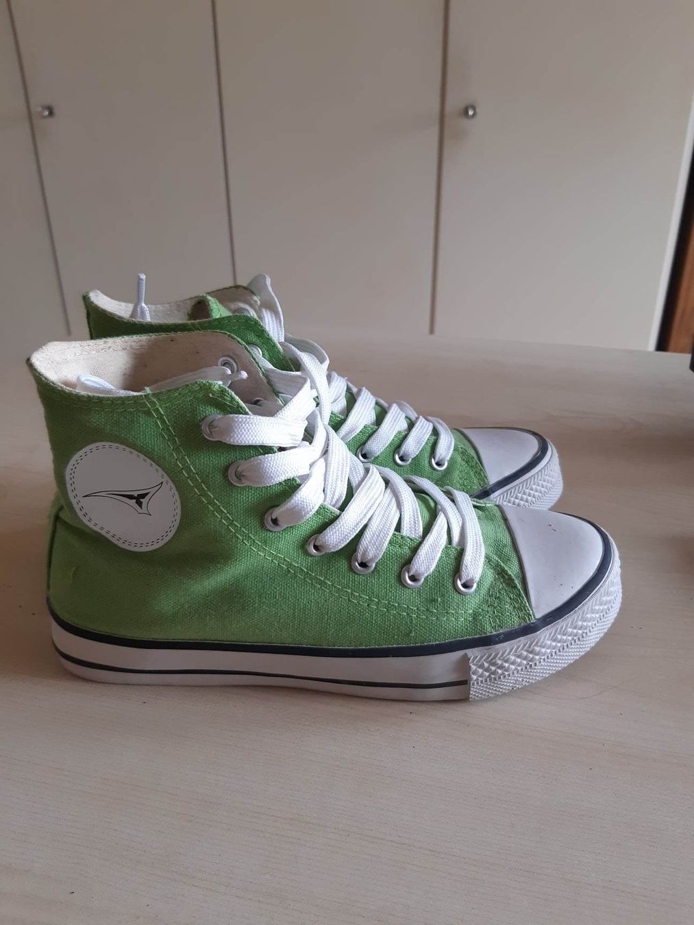 Scarpe da uomo: John Bamer Laufschuhe/Sneaker, Gr. 37 – Usato da Möhlin venduto da Simba4871