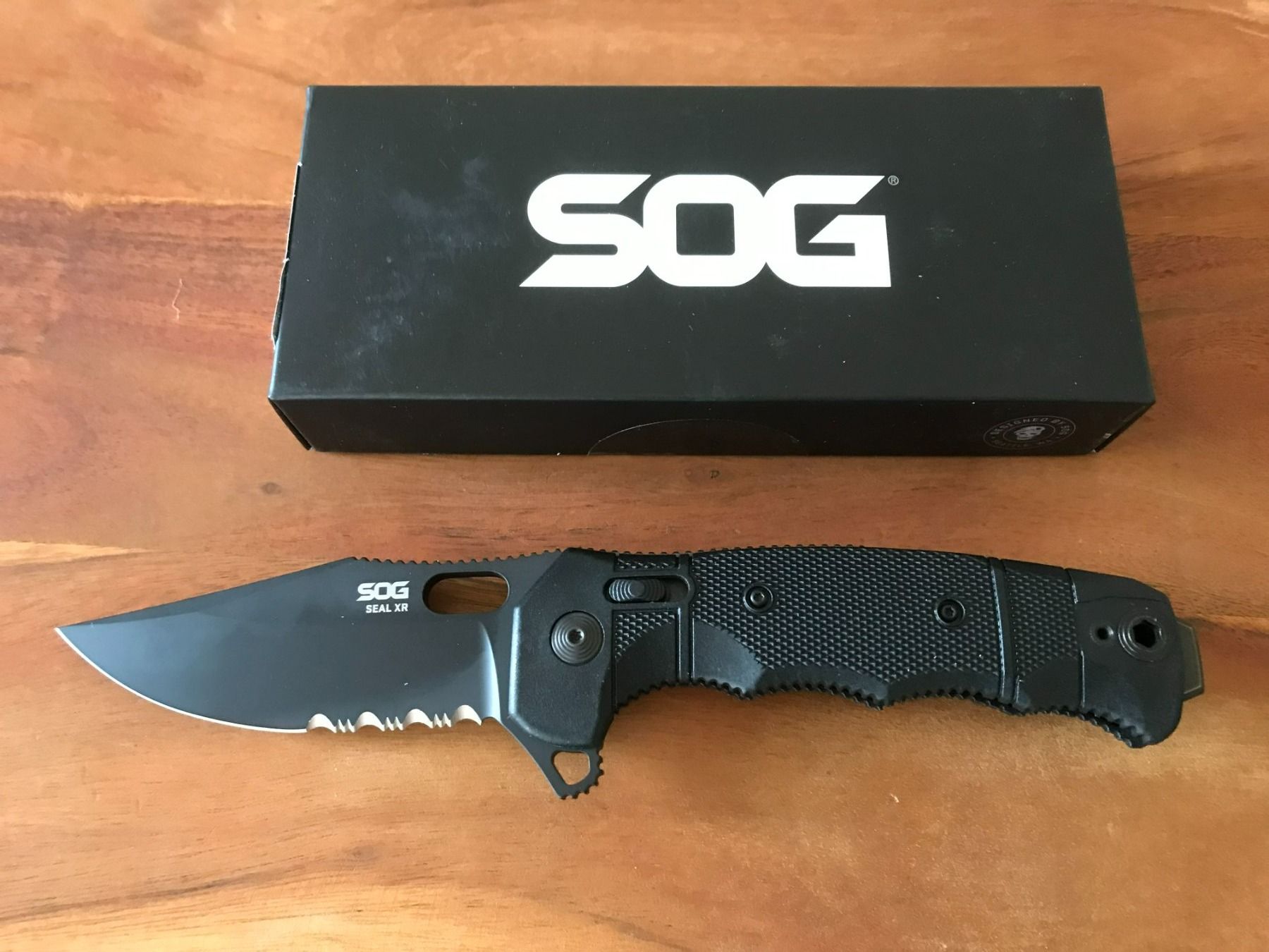 Accessori: Seal XR Serrated – Nuovo (secondo la descrizione) da Malans venduto da ultra2007