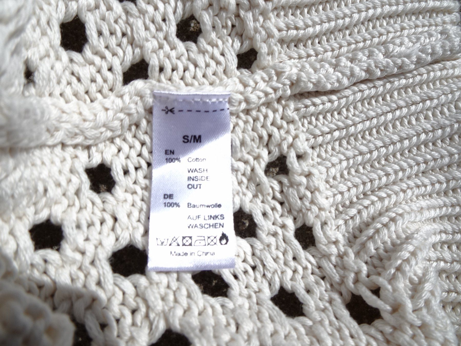 Beldona Giacche: Beldona Strickjacke beige Lochmuster Gr. S/M – Usato da Winterthur venduto da blumeblau77 2