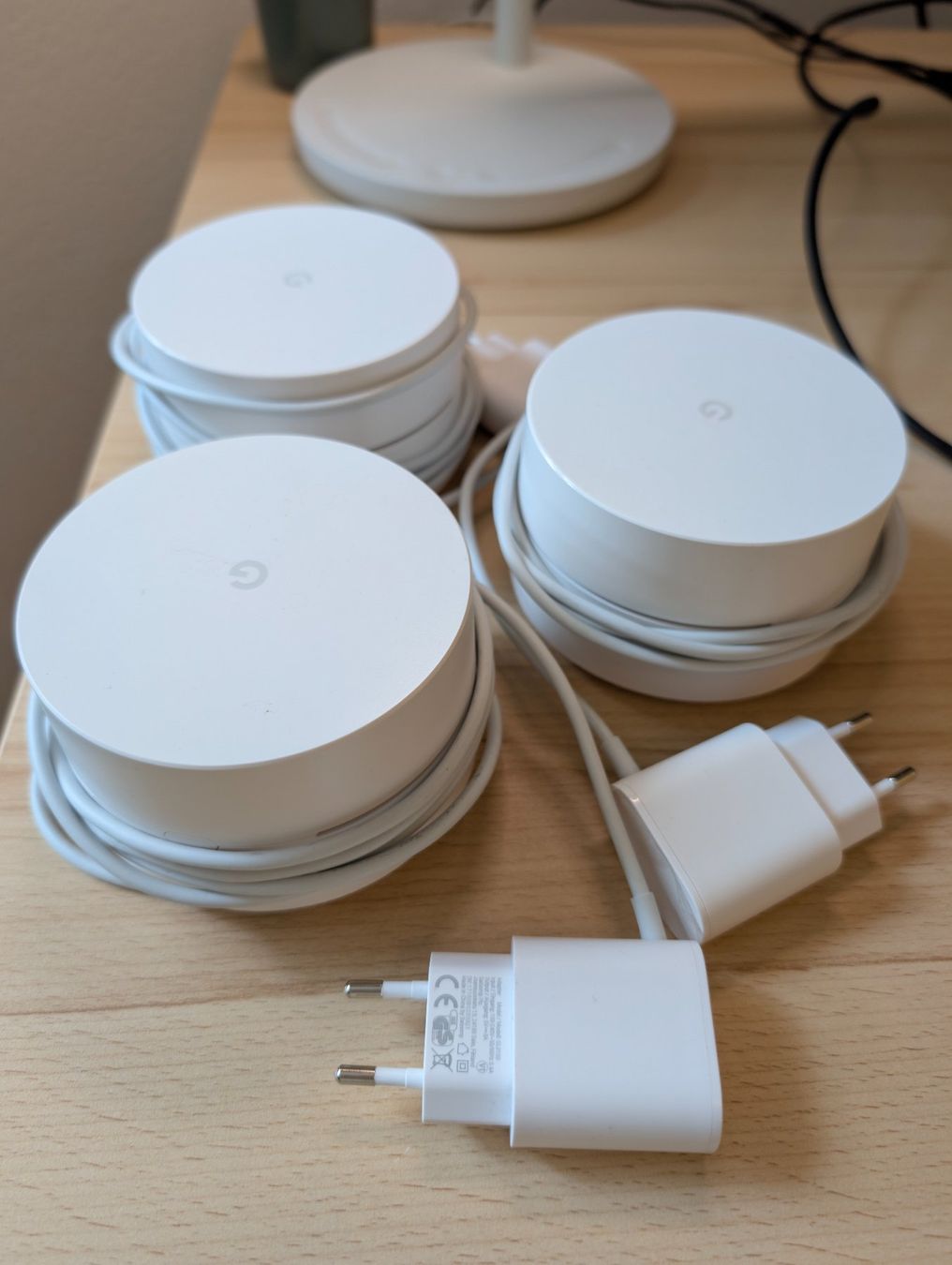Modem & Router: Google Wifi 3er-Pack: Mesh WLAN System – Usato da Schaffhausen venduto da galli_nr_1