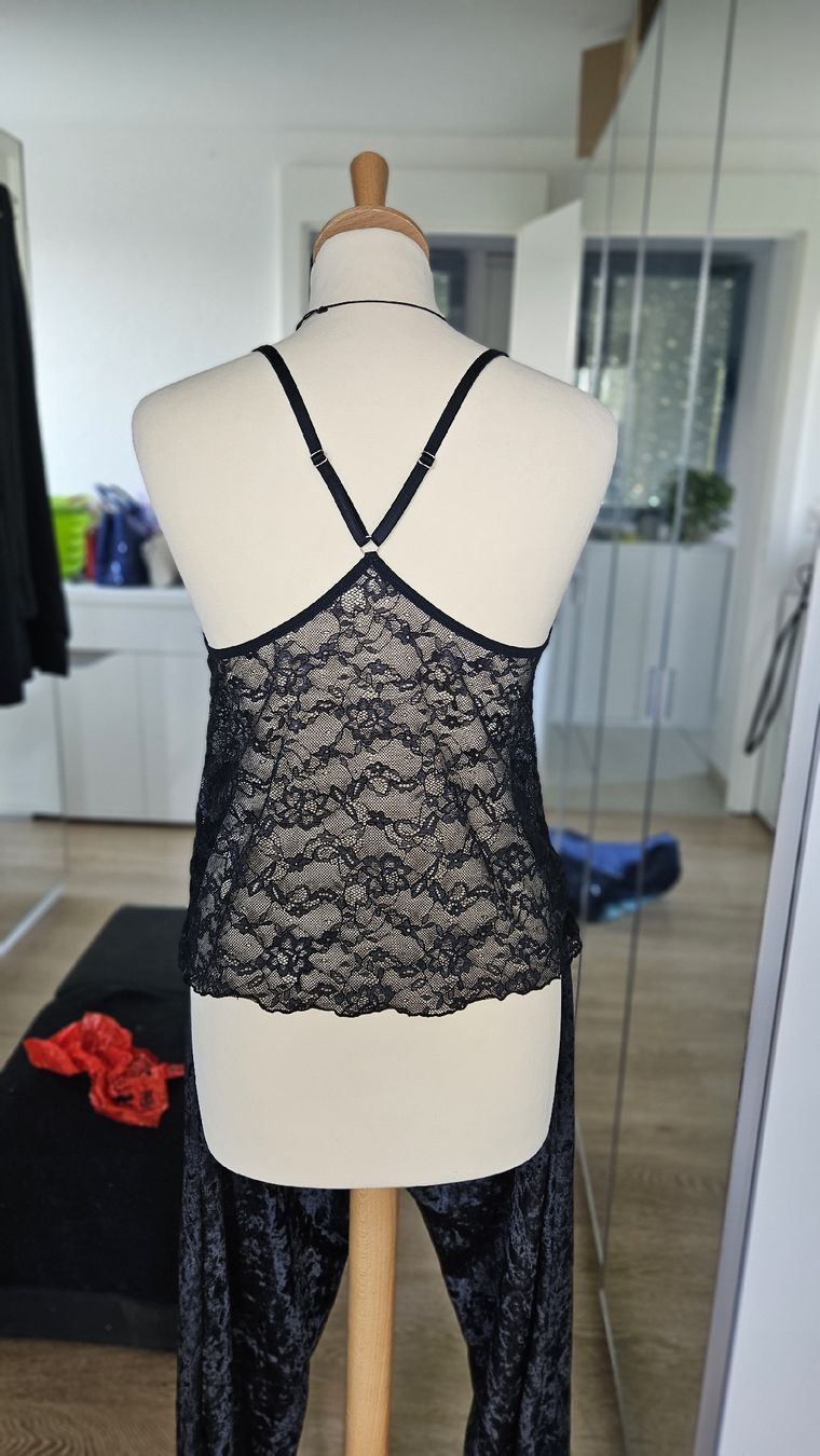 Negligees & Pyjamas: Ensemble sexy velours T40/42 – Neu (gemäss Beschreibung) aus Cheyres von Karine-Schweiz 3