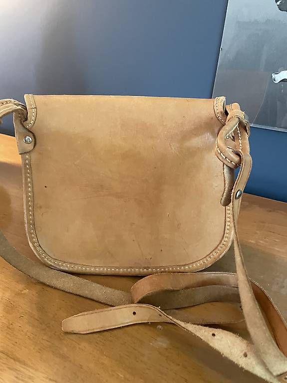 Taschen: Ledertasche, Umhängetasche – Gebraucht aus Grenchen von nudj1 3