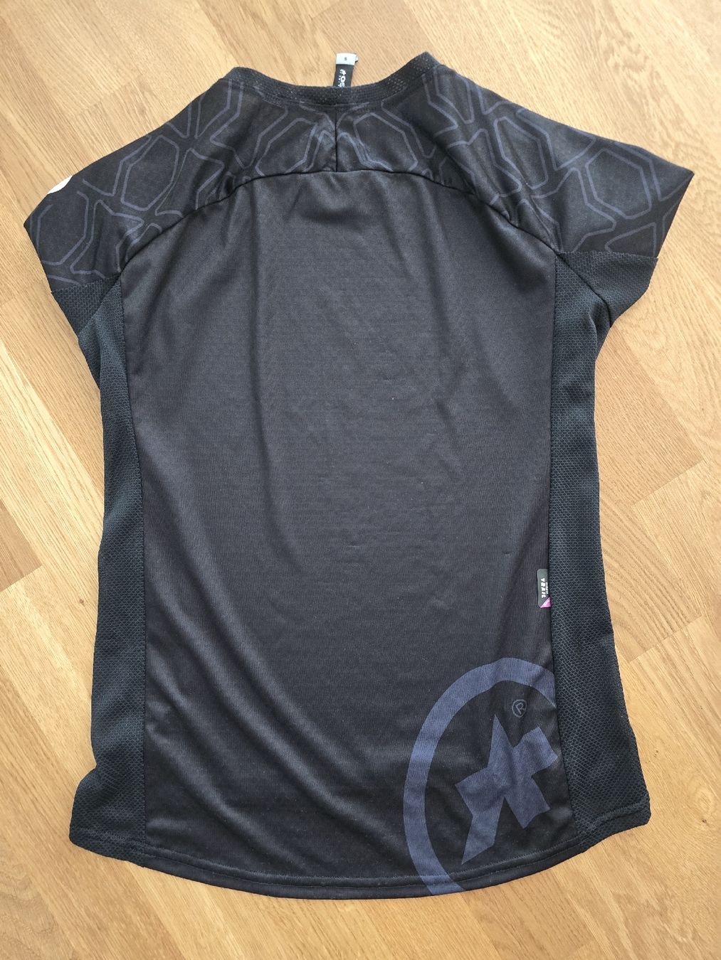 Assos T-shirt: Assos Maillot cycliste Trail, taille S, noir. – Nuovo (secondo la descrizione) da BERN venduto da froggyinternationale 1